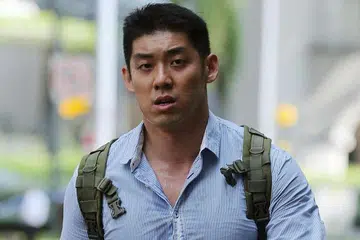 Keith Tan Chee Siang menendang bola terhadap kaki budak sembilan tahun tiga kali untuk menghukumnya. 