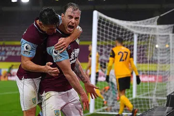 KURANG MUTU UNTUK LIGA PERDANA: Pengurus Wolves Nuno Espírito Santo berkata pengadil Lee Mason "tidak cukup bagus" selepas pasukannya ditewaskan Burnley 2-1 di Stadium Turf Moor semalam. - Foto AFP, EPA-EFE 