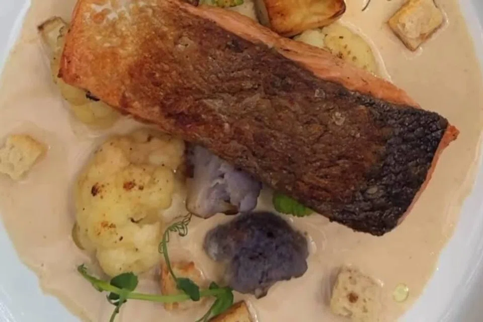 Elfuego by Collins, jewel, changi airport, Faroe Islands King Salmon