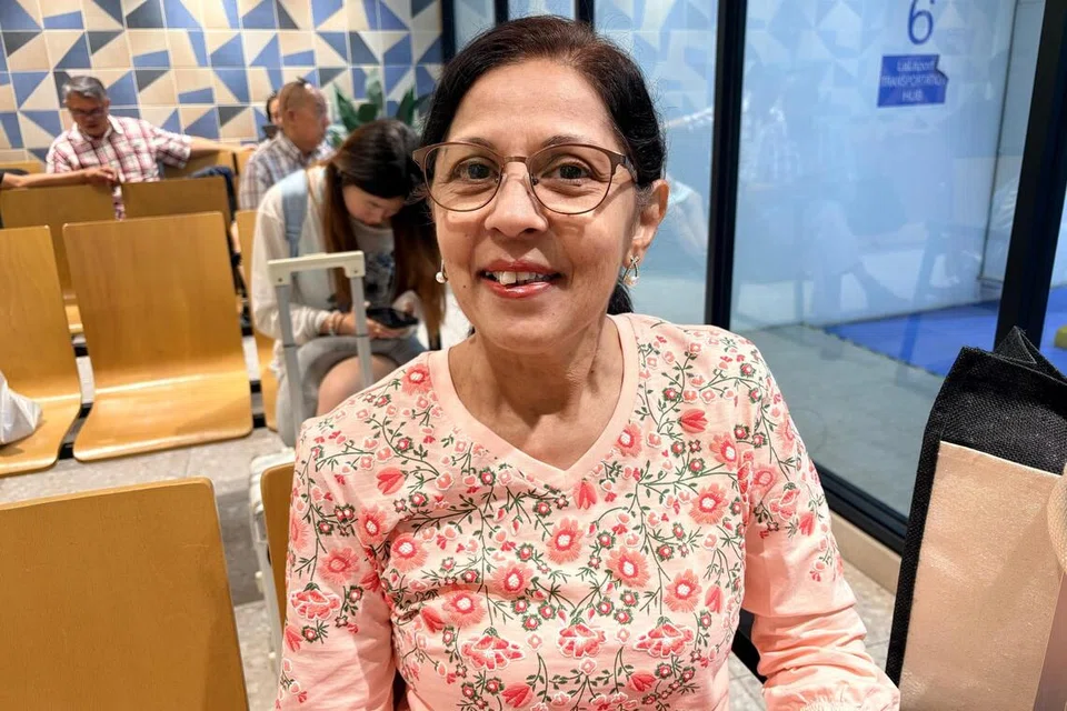 Warga Singapura yang kini pemastautin tetap di Malaysia, Cik A Tanuja, 61 tahun.