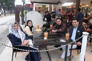 Sama jadi cef, sama berbakat