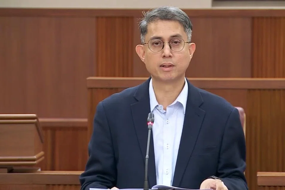 SIDANG PARLIMEN: Menteri Negara (Ehawal Dalam Negeri merangkap Pembangunan Negara), Profesor Madya Dr Muhammad Faishal Ibrahim