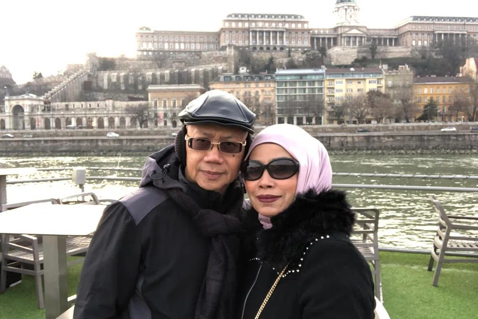 Jauh mengembara, luas pemandangan – pasangan romantis ini bercuti ke Budapest, Hungary, pada 2019. 
