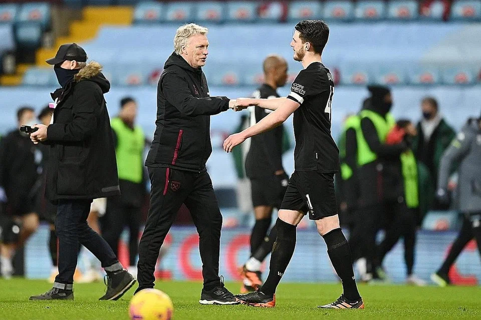SAAT MEMBANGGAKAN: West Ham mengalahkan Aston Villa 3-1 di kubu lawan. Keputusan seperti ini menambah keyakinan Moyes bahawa West Ham cerah masa depan. - Foto REUTERS