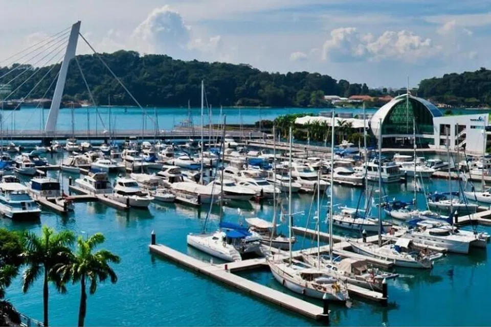 SUTL, marina, keppel bay