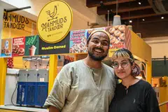 MULA NIAGA: Encik Muhammad Siraj Abdul Aziz dan Cik Nasyirah Parveen Mahmud Hussin, membuka Mahmud’s Tandoor di lokasi yang dikongsi dengan peniaga-peniaga lain, di Curbside Crafters, 730 North Bridge Road, pada April 2023. 