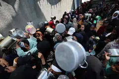 nuseirat, palestin, hunger, food distribution