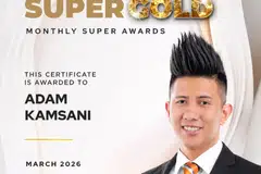Dengan kapsyen,“Model kalendar bulan Mac: Mr High Selling Mohawk” telah mencuri perhatian ramai sehingga meraih lebih 8,000 tanda suka.