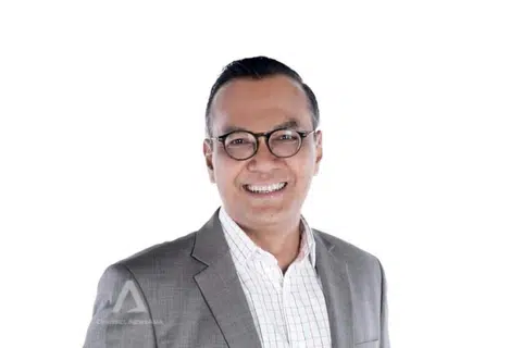 ENCIK SUJADI SISWO: Menggantikan Cik Sabariah selaku Ketua Perhubungan Komuniti Melayu, Mediacorp.