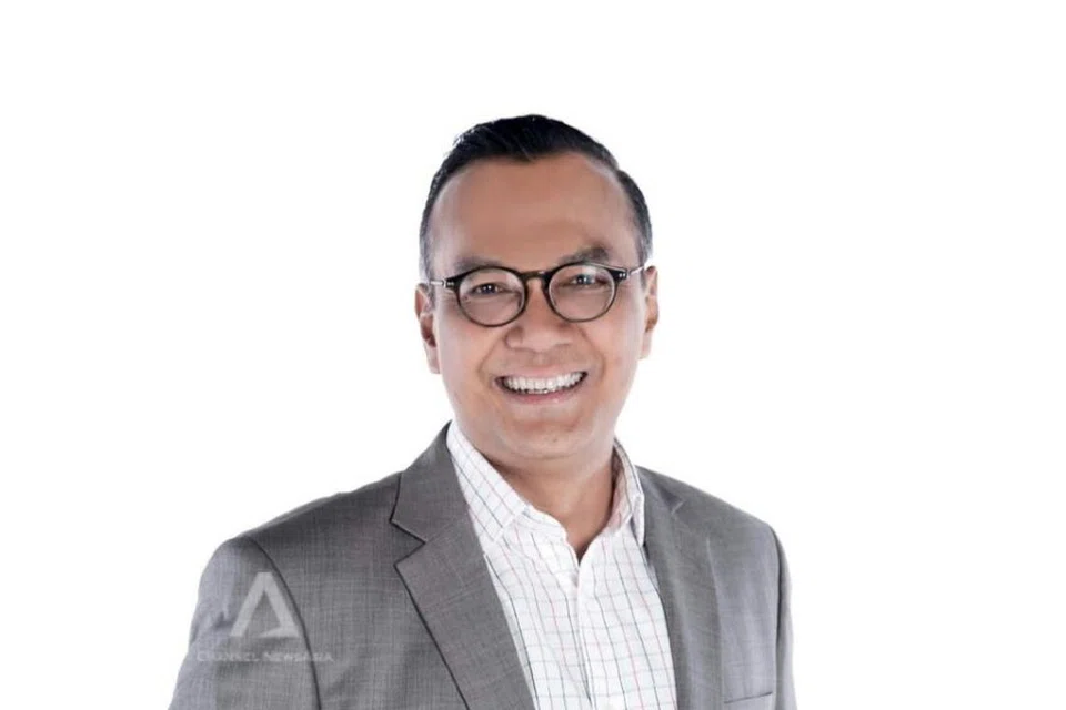 ENCIK SUJADI SISWO: Menggantikan Cik Sabariah selaku Ketua Perhubungan Komuniti Melayu, Mediacorp.