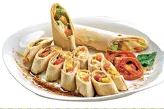 Gulungan ‘tortilla’ mangga dan keju.