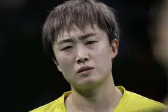 Persatuan Ping Pong Singapura (STTA) berkata Feng, pemain keenam terbaik di dunia, tidak sesuai dalam rancangan rejuvenasi persatuan itu bagi sukan tersebut di sini. 