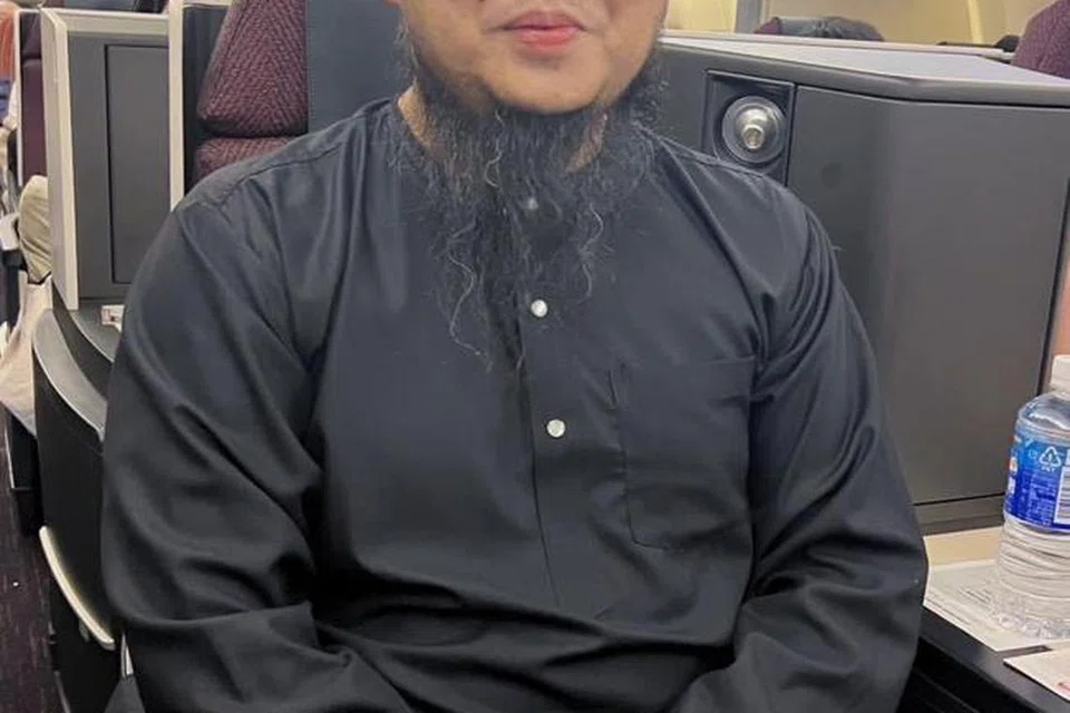 DAKWA DIFITNAH: Pendakwah bebas, Encik Ebit Lew, membuat laporan polis dakwa difitnah merogol seorang wanita pempengaruh media sosial berasal dari Indonesia. 
