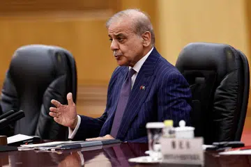 Perdana Menteri Pakistan, Encik Shehbaz Sharif, yang negaranya bertindak sebagai pengantara dalam peperangan itu, berkata Pakistan kini sedang membuat persiapan bagi proses menandatangani perjanjian secara elektronik. 
