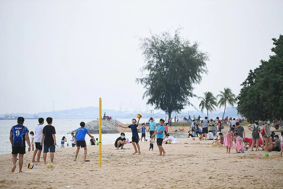 PARAS AIR LAUT DAN PANTAI: Dengan perubahan iklim tempat-tempat seperti pantai mungkin terjejas akibat kenaikan paras air laut. - Foto fail 2020 ST