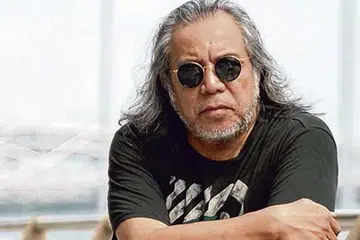 TURUT AMBIL BAHAGIAN: Ramli Sarip antara 100 artis yang akan mengambil bahagian dalam Pesta Perkampungan yang bakal diadakan di seluruh negara. Pesta Perkampungan itu adalah antara kegiatan dalam Pesta Seni PAssionArts yang akan berlangsung dari 30 Jun hingga 25 Ogos. - Foto fail