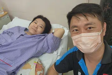 BERTERIMA KASIH: Encik Lee Vi Hua bersyukur dan memuji penyampaian perkhidmatan kesihatan di hospital kerajaan yang cekap dan murah.