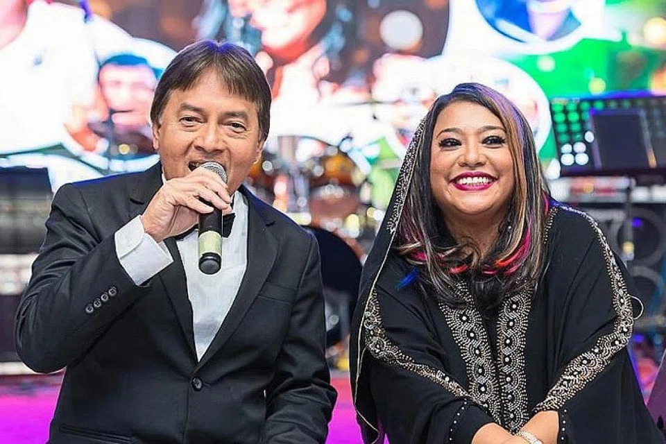 ROY & FRAN: Pernah digelar sebagai 'Carpenters of Malaysia'. - Foto THE STAR