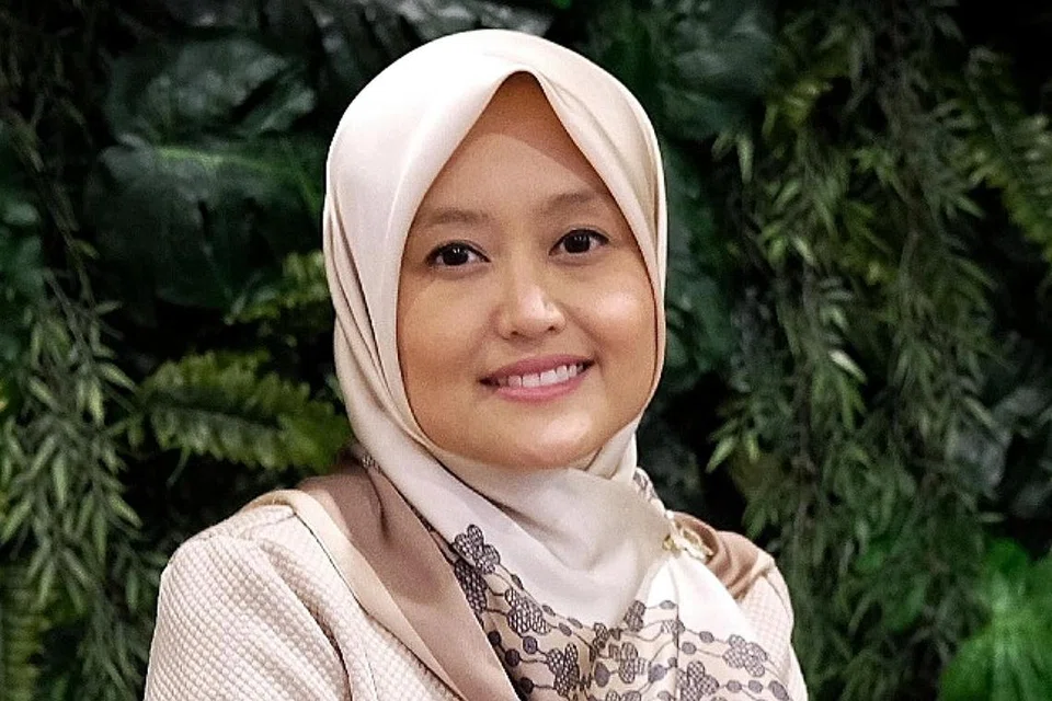 "Hakikatnya, ruang dalam talian, teknologi, merupakan suatu yang berubah-ubah. Sedang kita mengejar dan cuba membuatkan perkara lebih baik, akan terdapat cabaran baru yang perlu kita hadapi dan anda perlu pantas mengikut perubahan tersebut. Saya bersyukur kita tidak melakukan ini sendirian." - Cik Rahayu Mahzam, Setiausaha Parlimen Kanan (Kesihatan merangkap Undang-undang), yang juga pengerusi bersama AfA Sunlight.