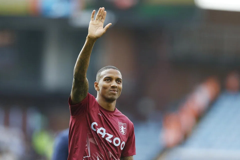 CAPAI PERSETUJUAN: Ashley Young telah bersetuju menyertai Everton selepas kontraknya bersama Aston Villa tamat pada musim panas ini.