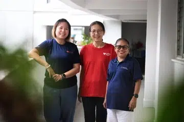 Pegawai Penjagaan, Hospital Besar Ng Teng Fong