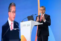 Menteri Undang-Undang, Encik Edwin Tong berucap pada Persidangan Akademi Suruhanjaya Undang-Undang Perdagangan Antarabangsa Pertubuhan Bangsa-Bangsa Bersatu (Uncitral) yang diadakan di Hotel Shangri-La pada 25 Ogos.