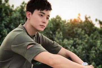 DIBAWA PULANG: Aloysius Pang telah dibawa pulang ke tanah air selepas beliau meninggal dunia empat hari selepas mengalami kecederaan parah semasa menjalani latihan tentera di New Zealand.