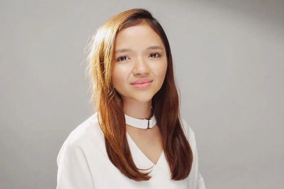 PEKA DALAM MENGACARA: Apabila ditugaskan mengacara rancangan YouTube tentang pelbagai isu larangan meliputi perihal ahli sihir moden, sugarbaby dan sugardaddy serta penipuan dalam talian, Farisha Ishak belajar tentang sensitiviti yang perlu apabila menemuramah subjek yang dipaparkan. - Foto INSTAGRAM FARISHA ISHAK 