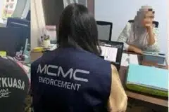 Penguat kuasa Suruhanjaya Komunikasi dan Multimedia Malaysia (SKMM) menyoal siasat suspek yang dipercayai terlibat menyebarkan maklumat palsu mengenai kenaikan harga petrol dan diesel di media sosial, yang mencemaskan orang ramai sedang Malaysia menerima tempias akibat konflik Asia Barat.