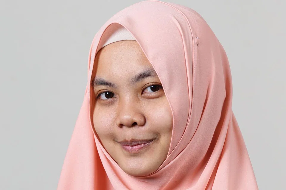 KONGSI ILMU: Ustazah Nur Hidayah Azman berkata terdapat pelbagai nilai positif terkandung dalam Al-Quran seperti kesabaran, kejujuran, kemurahan hati, keberanian dan banyak lagi. 
