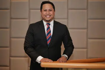 PENGANTARA MASYARAKAT: Encik Mohamed Fazal Abdul Hamid.