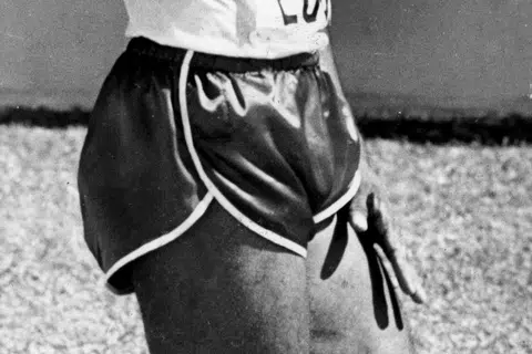 Pelari legenda Canagasabai Kunalan mencatat masa 10.38 saat dalam acara 100 meter semasa Sukan Olimpik Musim Panas 1968 - satu rekod kebangsaan yang kekal selama 33 tahun.