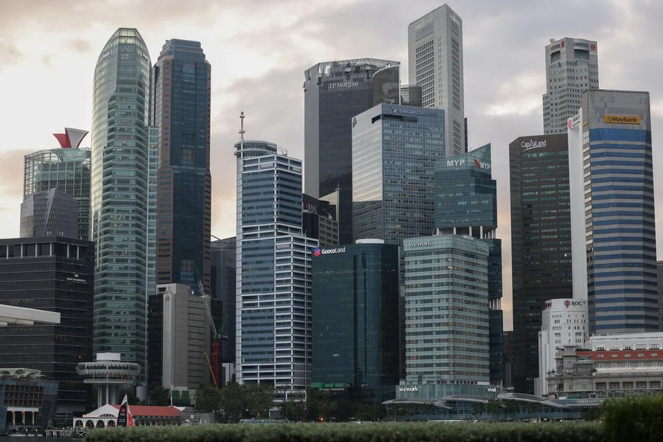 Ekon S’pura, tumbuh 5.7% pada suku keempat 2025, tertinggi sejak 2021, MTI