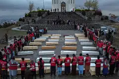 Konflik Pakistan Afghanistan, Gencatan Senjata Aidilfitri, Taleban, Garisan Durand, Serangan Udara Kabul, Krisis Kemanusiaan Afghanistan, Attaullah Tarar.