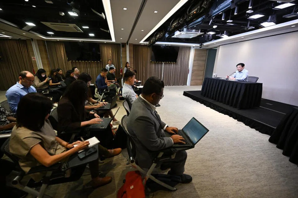 Perdana Menteri, Encik Lawrence Wong, berkata Singapura perlu bekerja lebih keras untuk mengukuhkan rangkaian rakan dan rakan kongsinya dalam dunia yang kian bergelora.