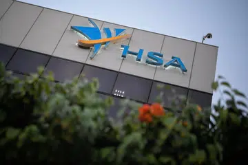 LANGKAH PERLU: Penguasa Kesihatan Singapura (HSA) telah meluluskan 43 ujian Covid-19 yang berbeza untuk digunakan di Singapura.