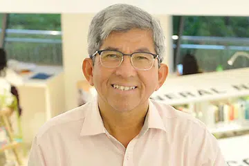"Keselamatan siber penting bagi ekonomi digital. Memandangkan lebih banyak perkhidmatan dan urus niaga dilakukan dalam talian, ia (keselamatan siber) menjadi lebih penting agar perkhidmatan dan urus niaga kekal selamat dan boleh diharapkan. Keselamatan siber merupakan tunggak dalam usaha kita ke arah Negara Bijak." - Dr Yaacob Ibrahim, Menteri Perhubungan dan Penerangan.