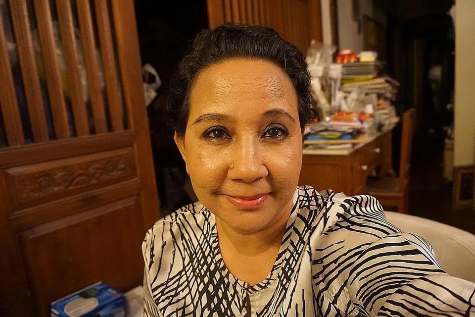 SHARIFAH MAZNAH SYED OMAR: Berharap dapat menembusi lebih banyak negara. Syarikatnya kini mendapat banyak pertanyaan dari negara seperti Amerika, Eropah, Canada dan Timur Tengah.