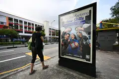 Tambah nilai kredit $500 sekali sahaja telah diberikan kepada semua warga Singapura berumur 25 tahun dan ke atas pada Oktober 2020 untuk menyokong latihan kemahiran dan pembangunan mereka.