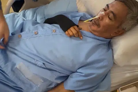 Bekas penjaga gawang Singapura, Rezal Hassan, diserang angin ahmar pada September 2025 dan terpaksa menjalani rawatan sebelum dimasukkan ke Unit Kebergantungan Tinggi (HDU) di Hospital Besar Singapura (SGH).