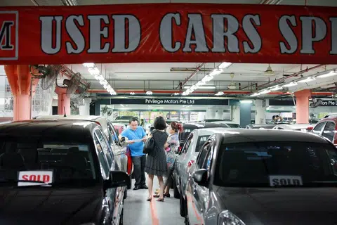 SOKONGAN PEMBIAYAAN: Penjual kereta terpakai kini boleh memanfaatkan khidmat yang ditawarkan sgCarMart Financial Services.