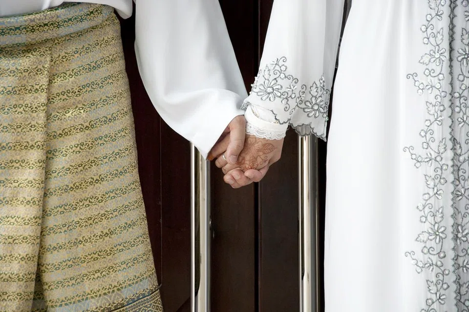 Ramai pasangan dari Malaysia yang mahu berpoligami memilih untuk bernikah di Narathiwat, Thailand.