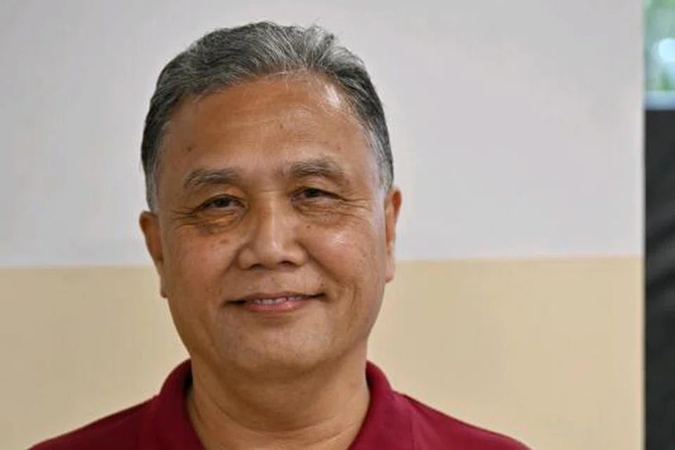 Calon Perikatan Rakyat bagi Pembaharuan (PAR), Encik Mohamad Hamim Aliyas.