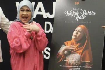 Pelakon veteran, Fauziah Ahmad Daud, antara yang sering lantang bersuara tentang nasib seniman dan seniwati dalam industri seni Melayu. 