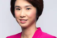 Anggota Parlimen GRC Chua Chu Kang, Cik Low Yen Ling mendakwa sukarelawan PSP telah memulakan pertengkaran semasa lawatan menemui penduduk itu.