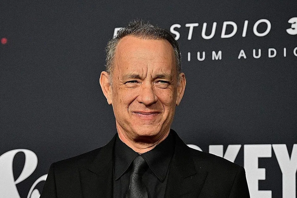 TOM HANKS: Baginya, kek kelapa pemberian Cruise, satu 'makanan harus' yang hanya boleh dirasai setahun sekali.