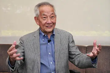 DEKATI GOLONGAN SUSAH: Jika dipilih sebagai Presiden, mantan ketua pegawai pelaburan GIC, Encik Ng Kok Song, 75 tahun, berharap dapat membina usaha peribadinya untuk membantu masyarakat yang kurang diberi perhatian.