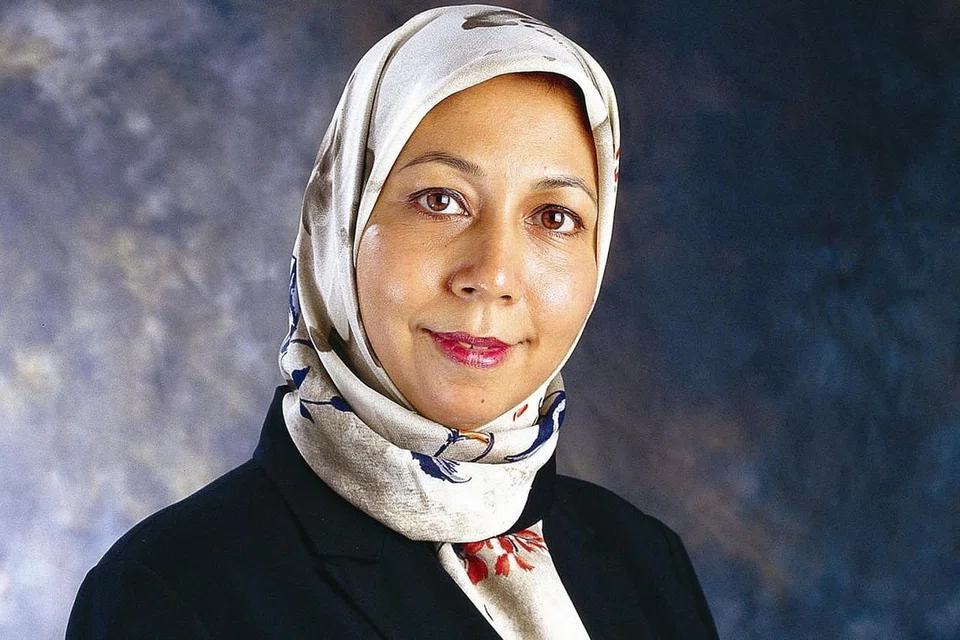 LAIN-LAIN BEKAS PENUNTUT SNU, TSL: Dr Bibi Jan Ayyub.