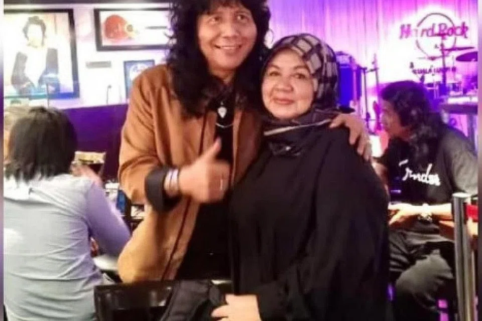 POSITIF COVID-19: Di samping berdepan kesempitan hidup akibat tidak bekerja hampir dua tahun, kini Man Kidal dan isterinya, Norlaila Yusof pula disahkan positif Covid-19. - Foto BHM