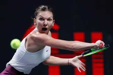 NAK TAPI BIMBANG: Halep berkata beliau teruja hendak beraksi semula selepas pertandingan tenis profesional digantung sejak Mac, namun belum dapat memberi kata putus mengenai penyertaannya dalam Terbuka AS. - Foto fail.